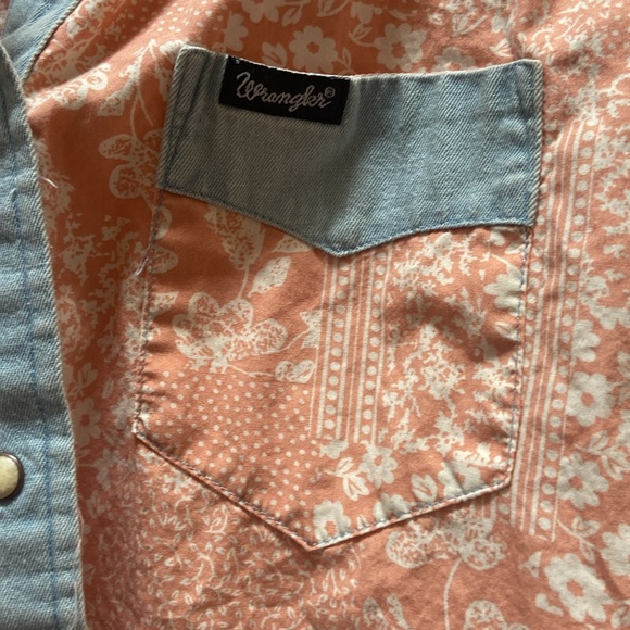 Wrangler retro cropped pearl snap - Picture 4 of 5